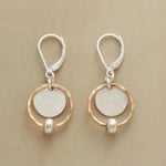 Ohrringe mit Ring und Perle in Gold und Silber