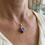 Amethyst-Halskette „Zwei Herzen“ in Weißgold