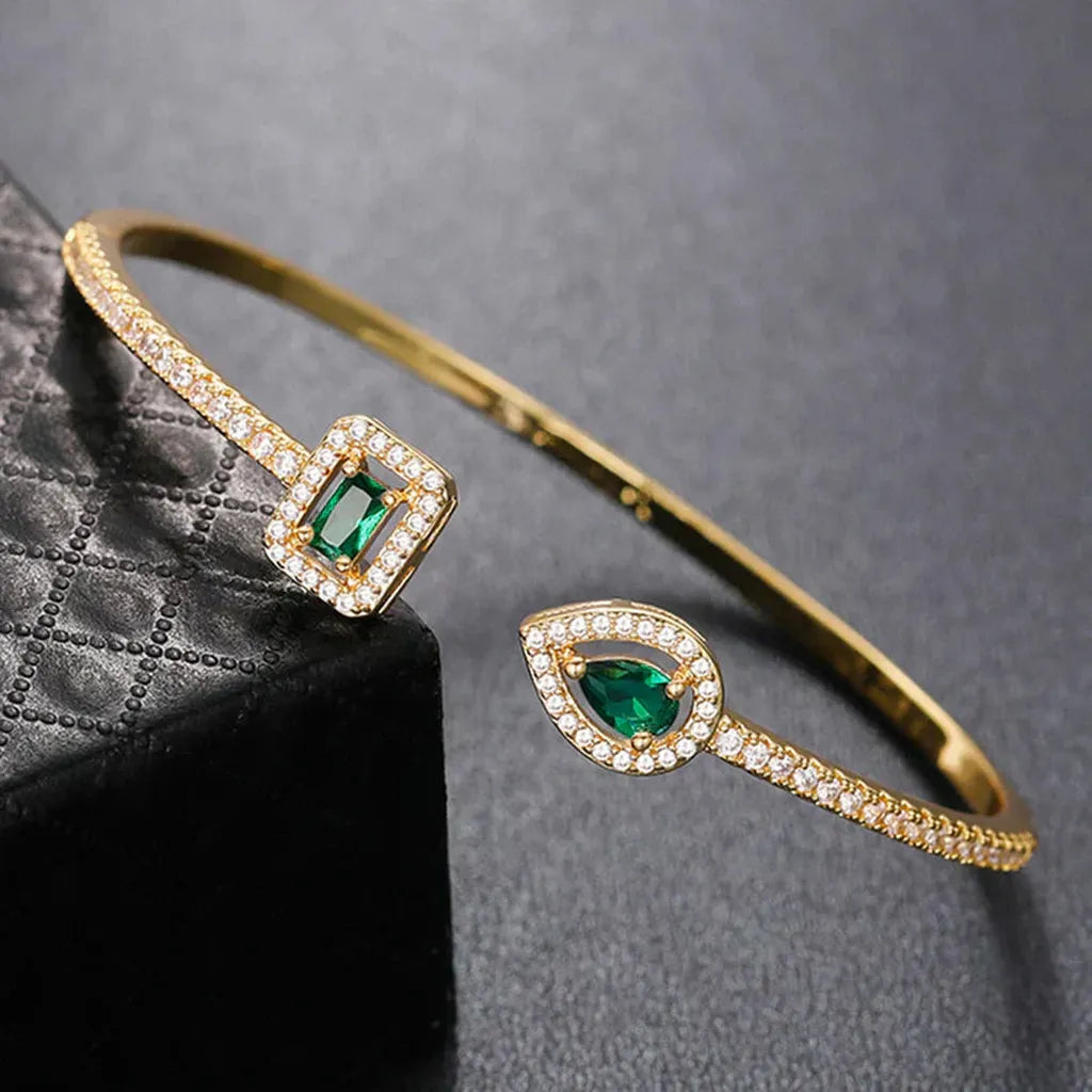 Armband Claudia mit smaragdgrünem Stein – Ansicht 3