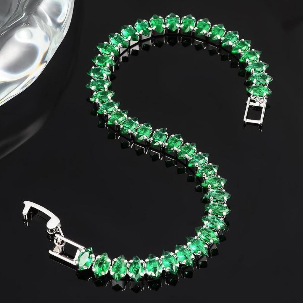 Armband mit smaragdgrünen Steinen – Ansicht 5