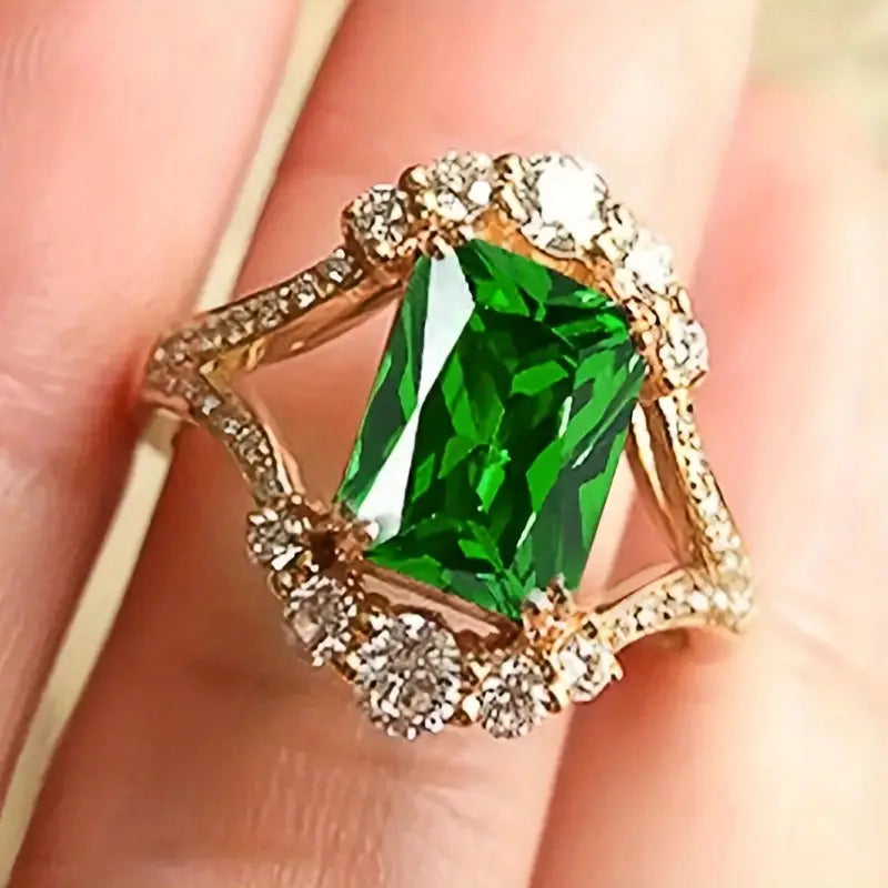 Eleganter Ring mit smaragdgrünem Stein in Gold, Ansicht 2
