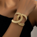 Elegantes doppeltes Armband in Gold