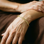 Zweireihiges Kristallarmband in Gold, Ansicht 2