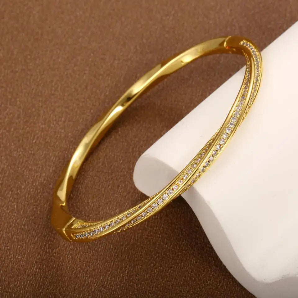 Zweireihiges Kristallarmband in Gold