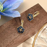Blumenohrringe Calina in Gold