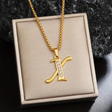 Initialen-Halskette mit Kristall in Gold, Ansicht 24