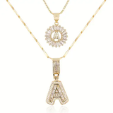 Initialen-Halskette in Pavé in Gold