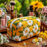 Gesteppte Kosmetiktasche mit zarten Gänseblümchen