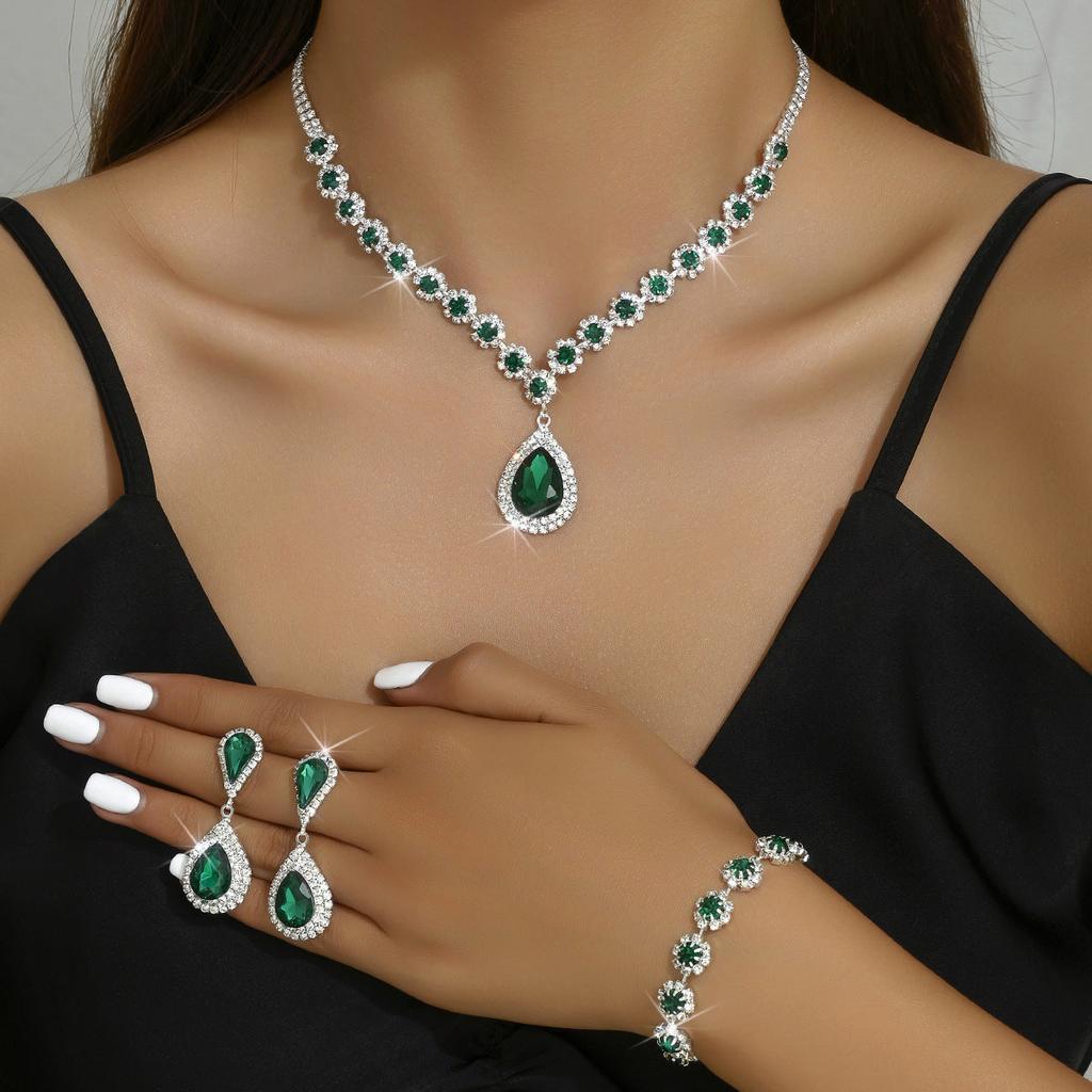 Dreiteiliges Braut-Schmuckset – Ansicht 3