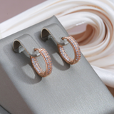 Elegante strahlende Ohrringe in Gold mit Zirkonia