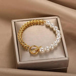 Elegantes Armband mit Margeriten in Gold