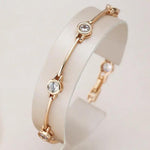 Elegantes Armband mit Zirkonia in Gold
