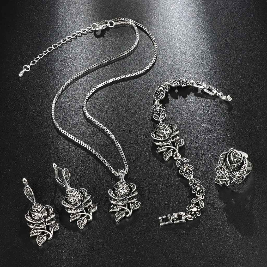Elegantes Set in Weißgold mit Zirkonia – Ansicht 2
