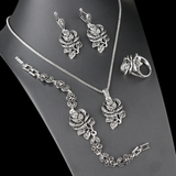 Elegantes Set in Weißgold mit Zirkonia