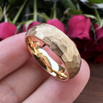 Ring Elric mit strukturiertem Kern in Gold – Ansicht 2