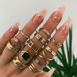 Exklusives Ring-Set mit 8 bis 12 Ringen in Gold, Ansicht 9