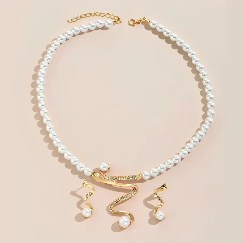 Geschenkset mit Naturperlen: Halskette und Ohrringe in Gold, Ansicht 6