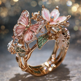 Glänzender Schmetterlingsring mit Zirkonia