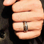 Glutholz – Ring aus Wolframkarbid – Ansicht 2