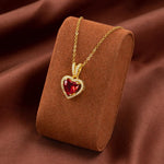 Goldene Kette Carmesia