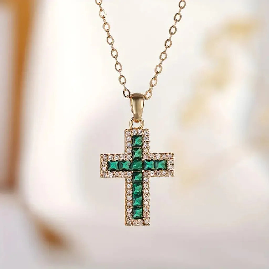 Goldkette mit smaragdgrünem Kreuz – Ansicht 2