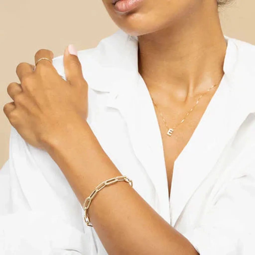Halskette mit Initiale in Gold – Ansicht 4