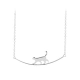 Halskette mit Kletterkatze in Weißgold – Ansicht 3