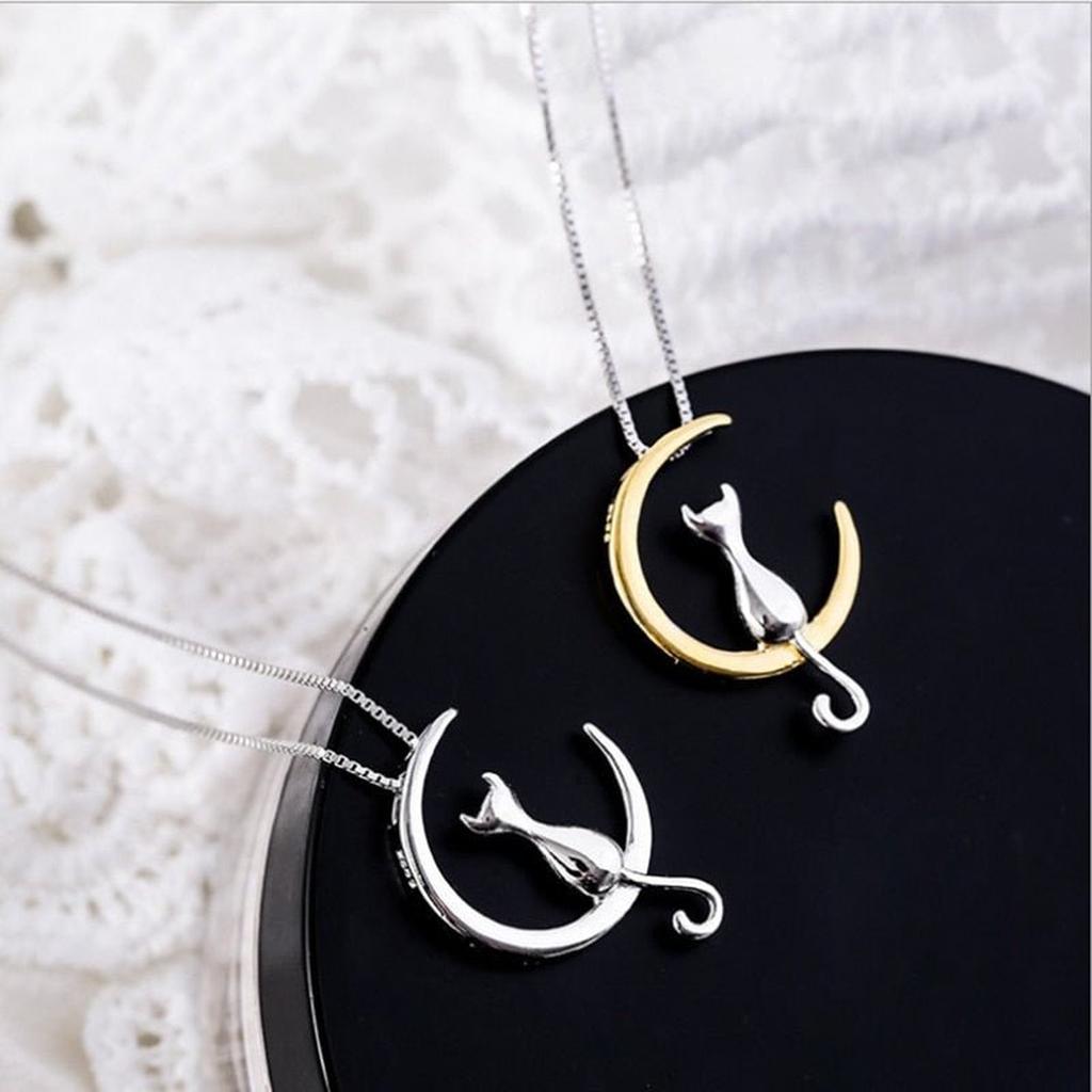 Halskette mit Mond und Katze – Ansicht 2