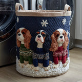 Handgefertigter Wäschekorb – King Charles Spaniel im Pullover