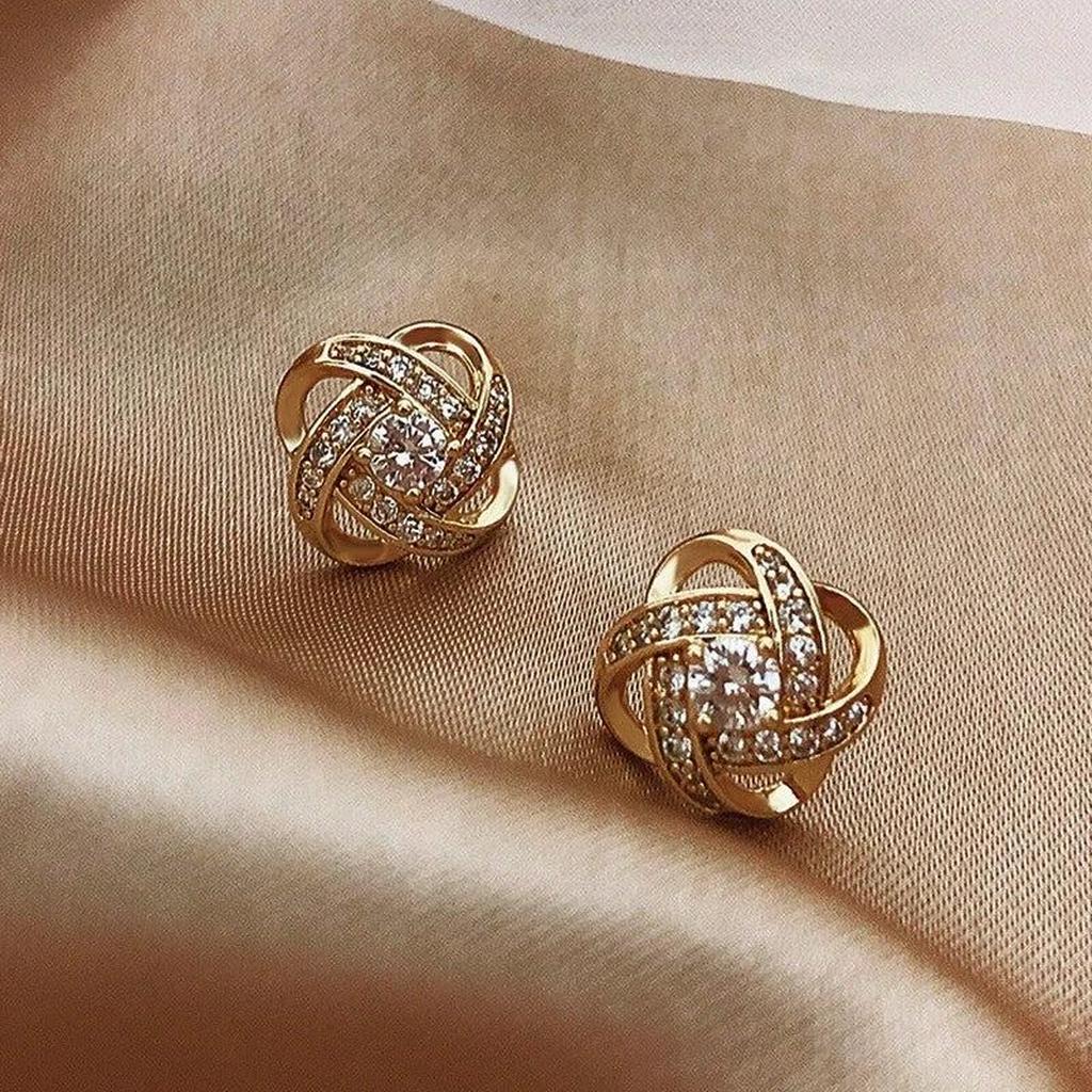 Ohrringe mit Zirkonia-Kugeln in Gold