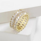 Orientalischer breiter Goldring mit Kristall