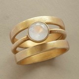 Retro-Ring in Gold mit Mondsteinen