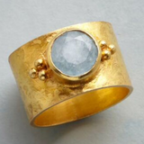 Retro-Ring mit goldener Mondsichel