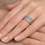 Retro-Weißgoldring mit mehrreihigen blauen Steinen – Ansicht 2