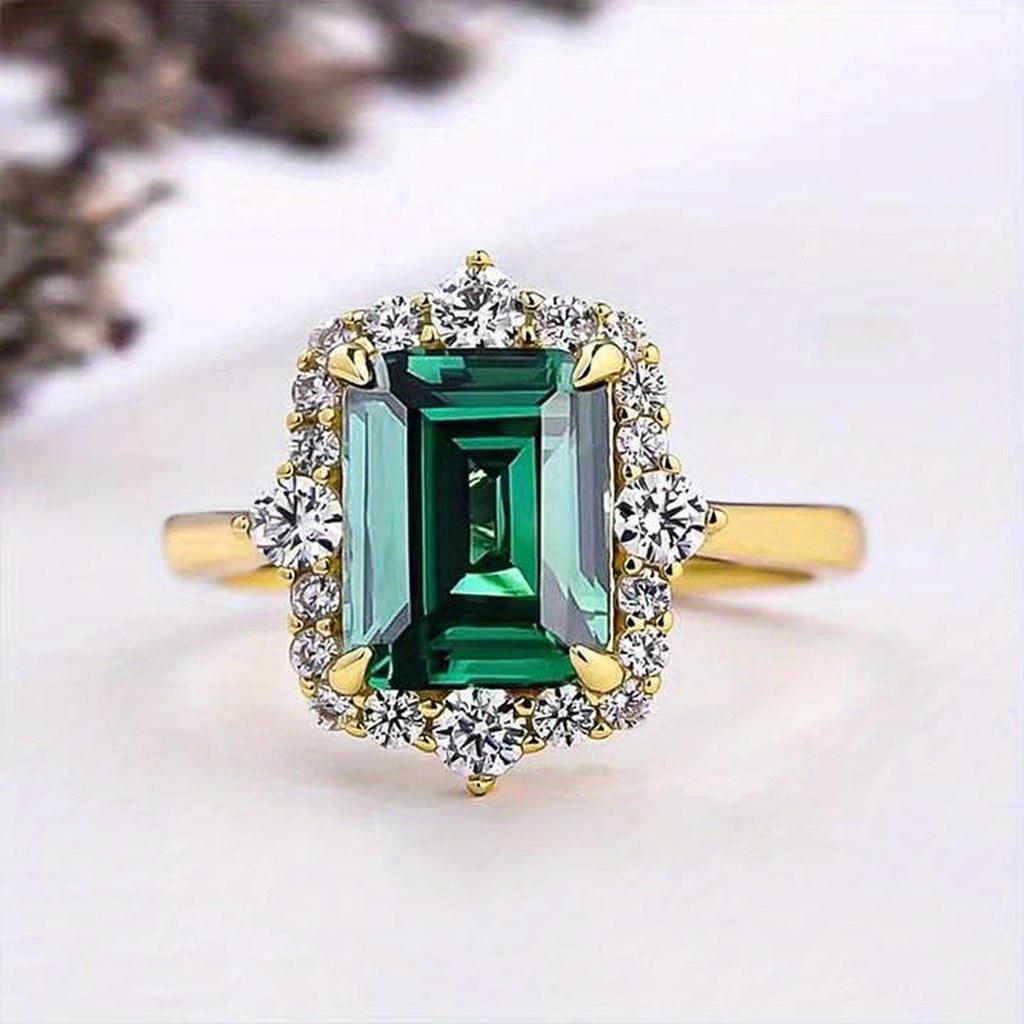 Ring „Königin“ mit Smaragd