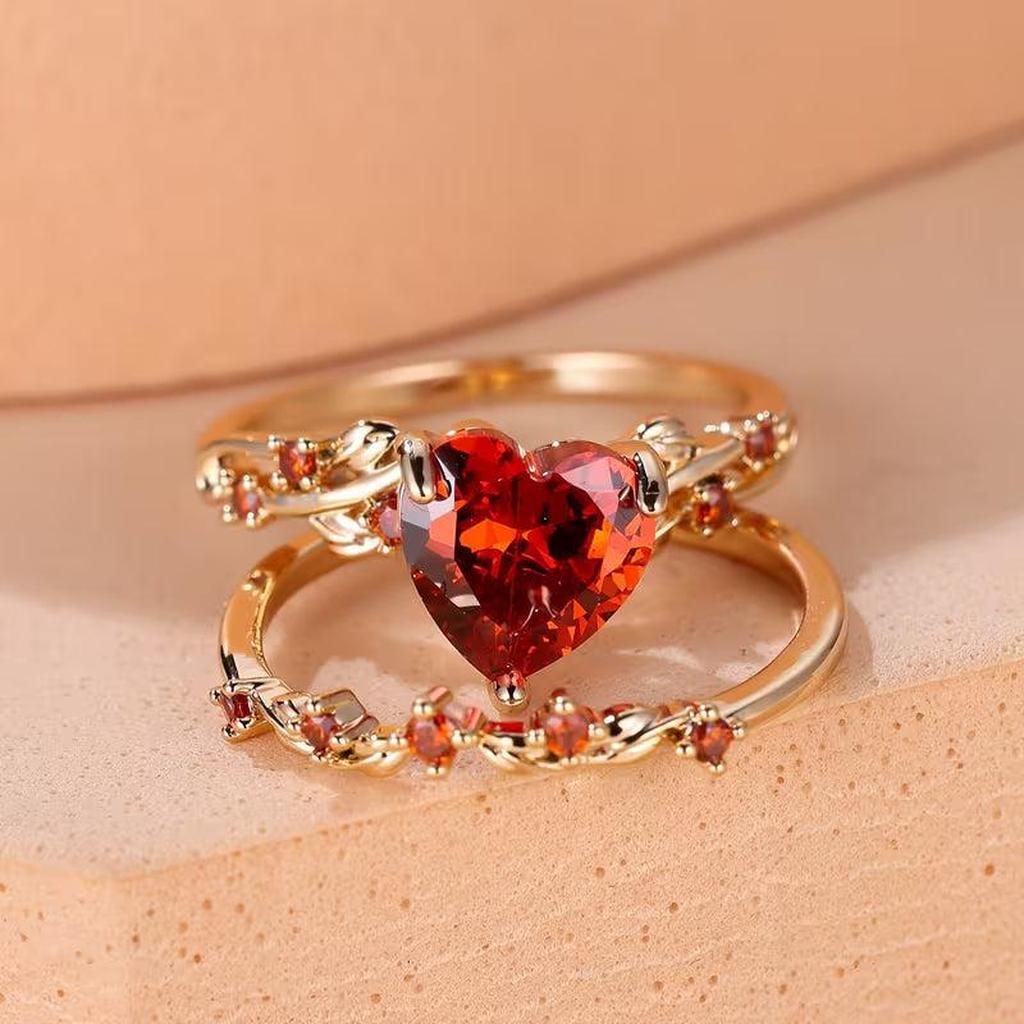 Ring-Set „Rote Ranke“ mit Herzakzent in Gold – Ansicht 2