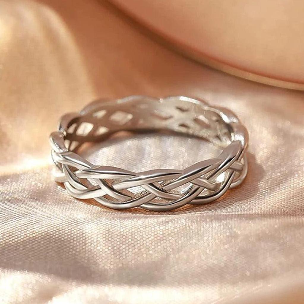 Ring mit geflochtenem Messing in Weißgold