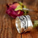 Ringe mit Blumen in Weißgold
