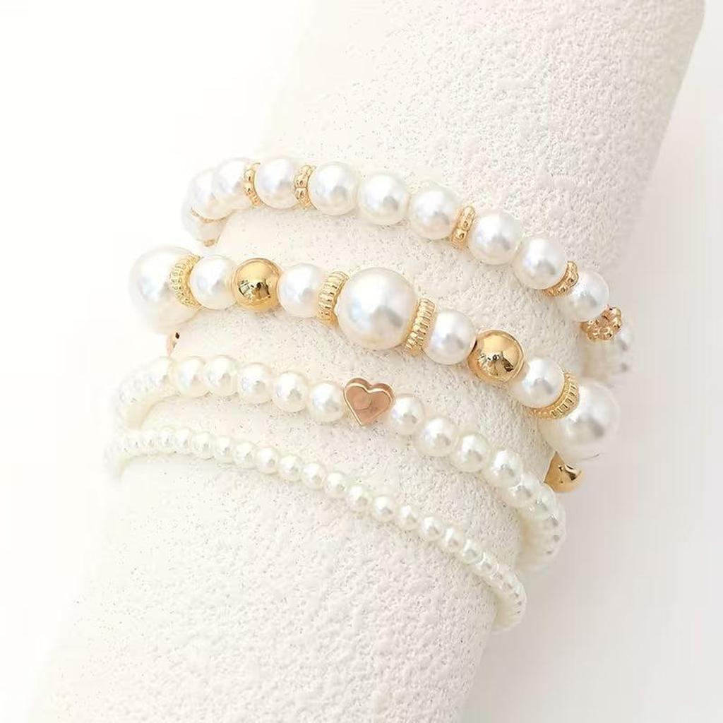 Set aus Armbändern mit weißen Perlen – Ansicht 2