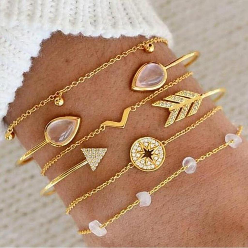 Set aus glitzernden Armbändern – Ansicht 8