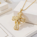 Strahlenkreuz-Anhänger in Gold