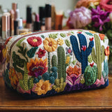 Gesteppte Kosmetiktasche mit Sukkulenten