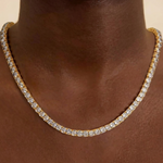 Tenniskette in Gold