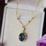 Halskette Thessia Lunebray in Gold