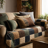 Gesteppter Sofabezug – im rustikalen Patchwork-Stil