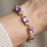 Amethyst-Charm-Armband Valleria in Gold
