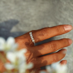 Verstellbarer Ring in Weißgold mit Emaille-Margeriten – Ansicht 2