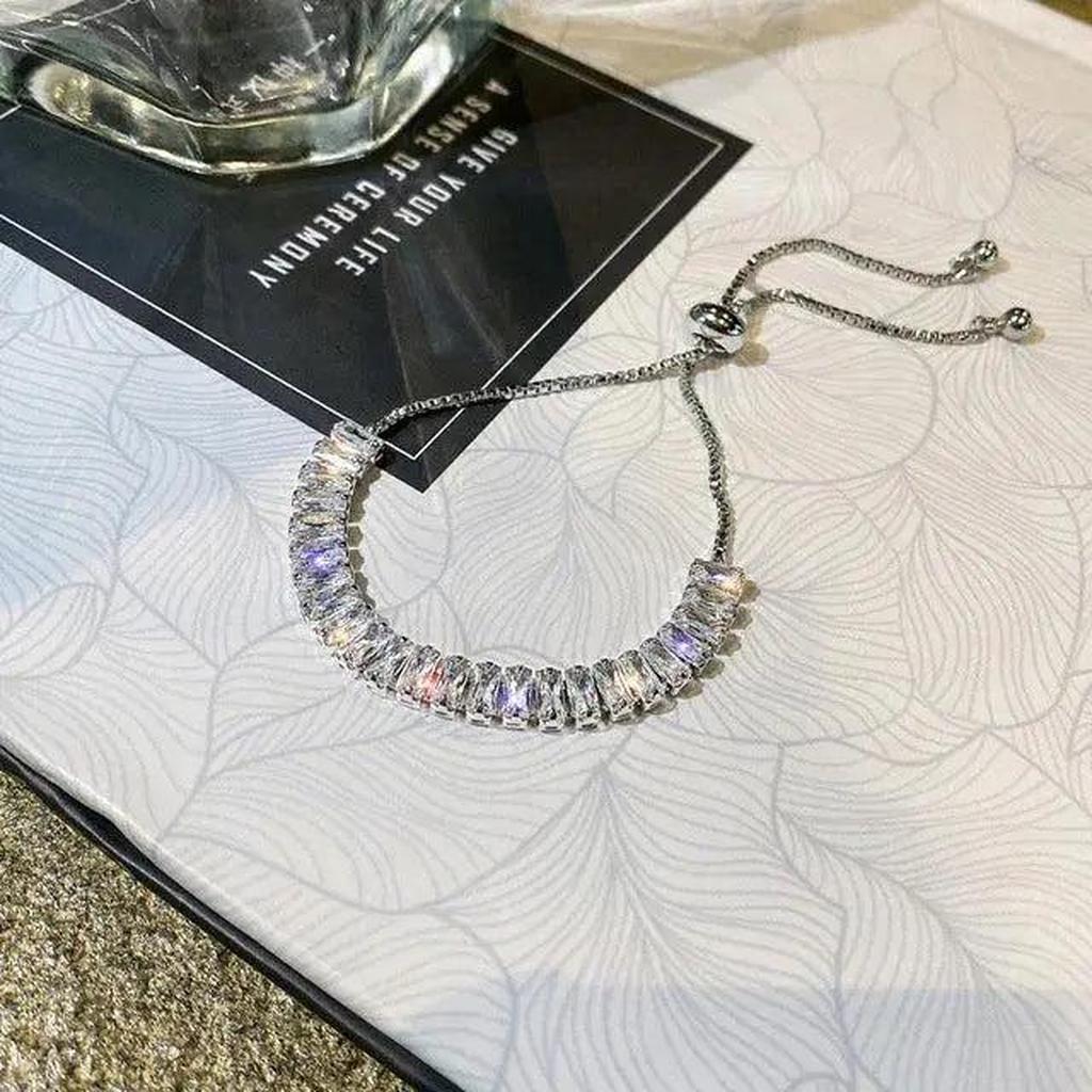Verstellbares Armband mit Zirkonia – Ansicht 2