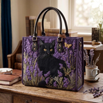 Stepptasche Lavendel & schwarze Katze – gesteppte Henkeltasche für Damen